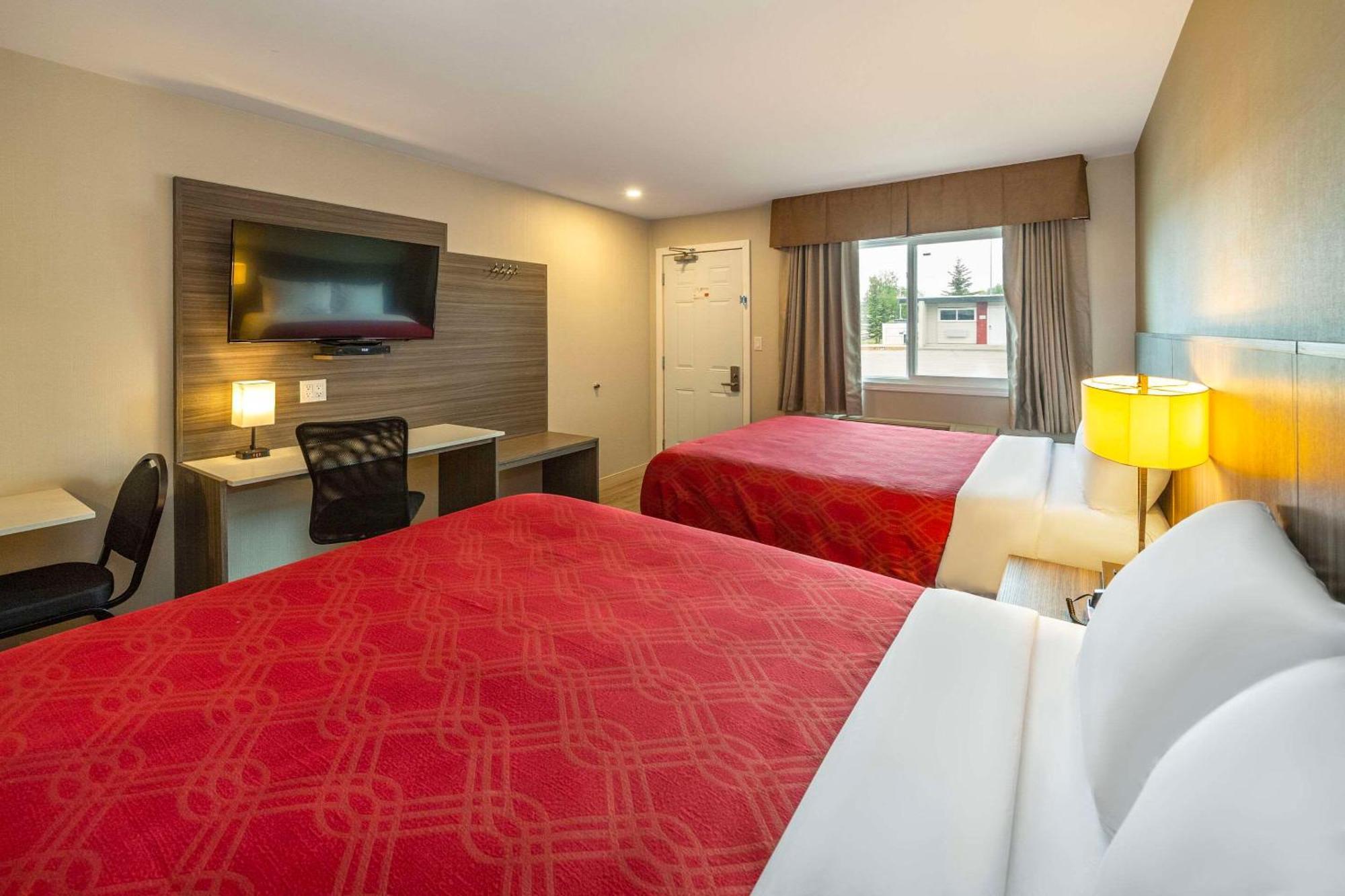 Econo Lodge Inn & Suites Пинчер-Крик Экстерьер фото